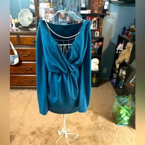 SHEIN blue long sleeve top
